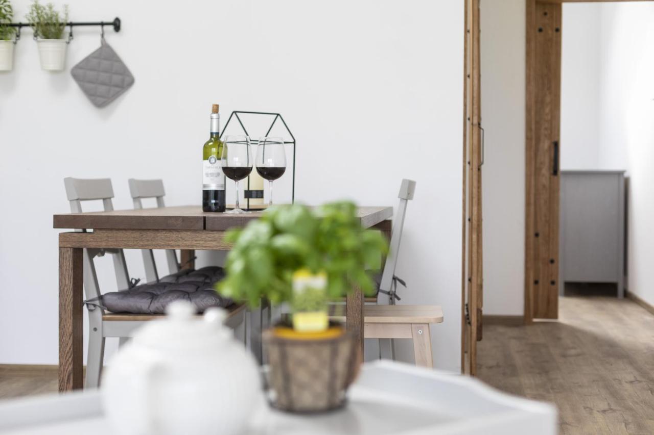 Babyky Apartmany Jindřichŭv Hradec Ngoại thất bức ảnh